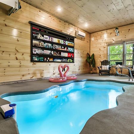 Spring Sale! Indoor Pool, Pet Stays Free, Movie, Hottub Sevierville Buitenkant foto