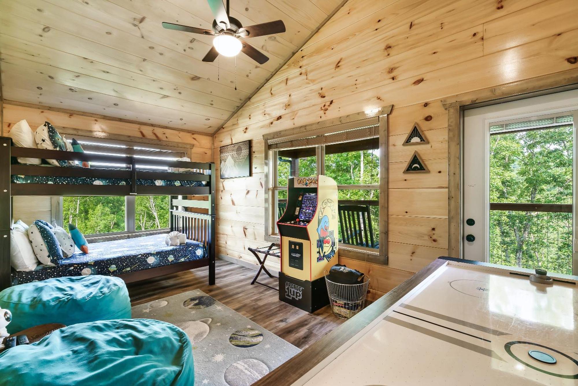 Spring Sale! Indoor Pool, Pet Stays Free, Movie, Hottub Sevierville Buitenkant foto