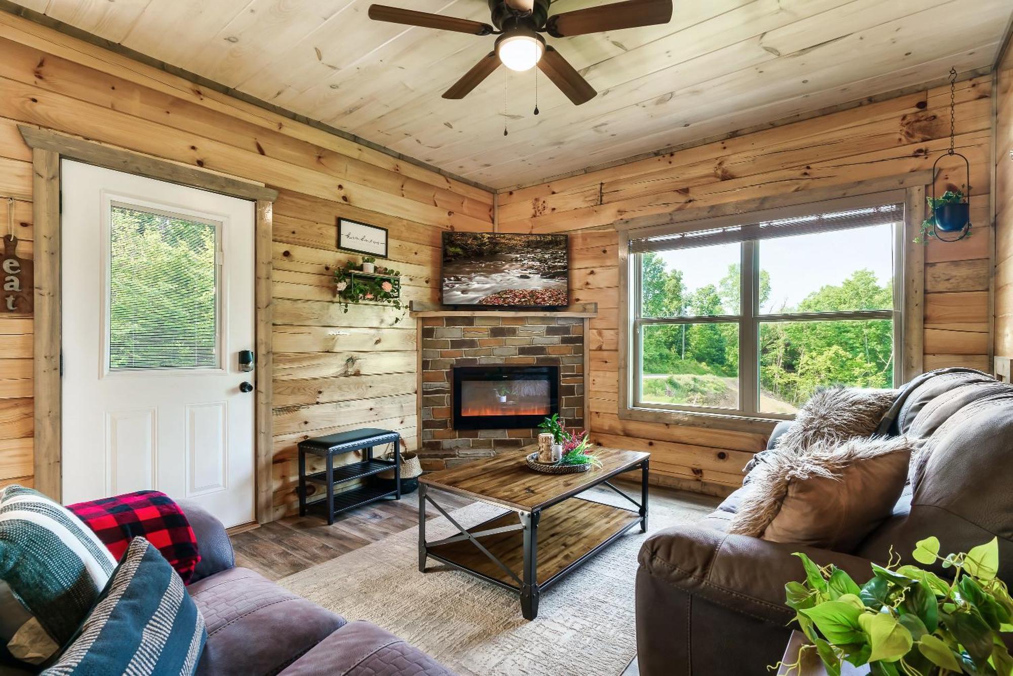 Spring Sale! Indoor Pool, Pet Stays Free, Movie, Hottub Sevierville Buitenkant foto