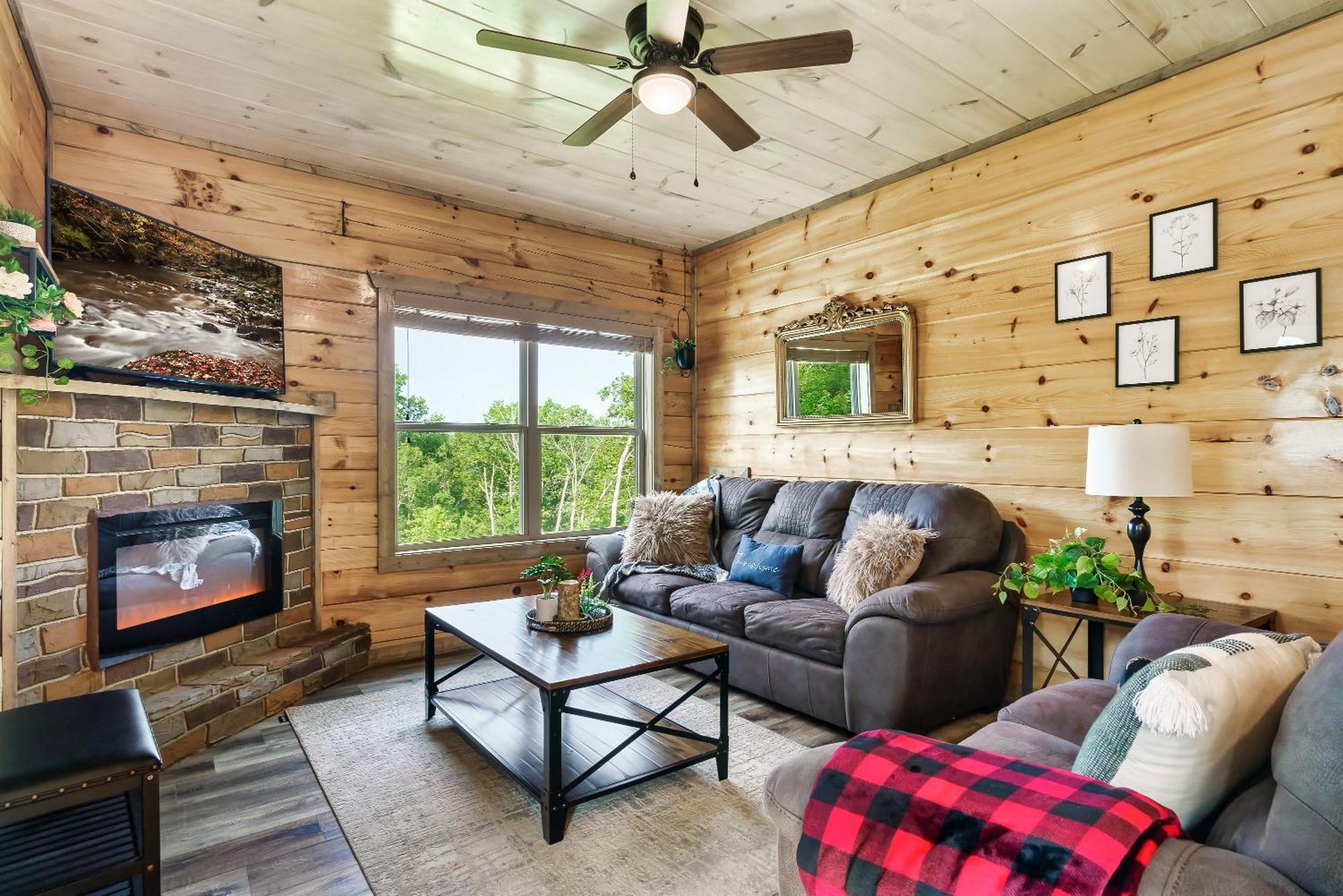Spring Sale! Indoor Pool, Pet Stays Free, Movie, Hottub Sevierville Buitenkant foto