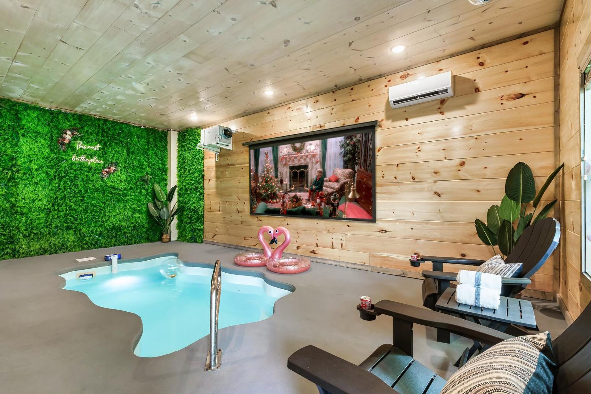 Spring Sale! Indoor Pool, Pet Stays Free, Movie, Hottub Sevierville Buitenkant foto